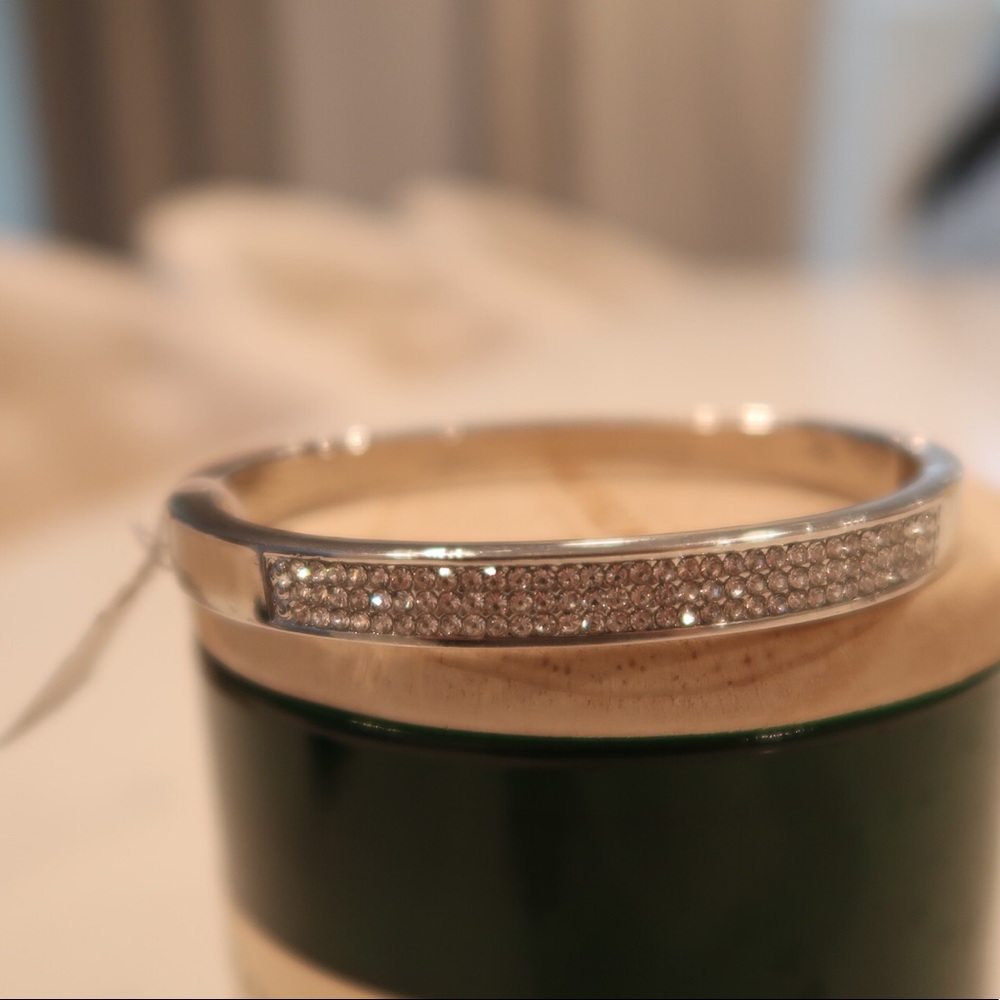 Beautiful NWT Silver Bangle Bracelet